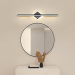 Chic LED Wall Lamp in Black/Gold
