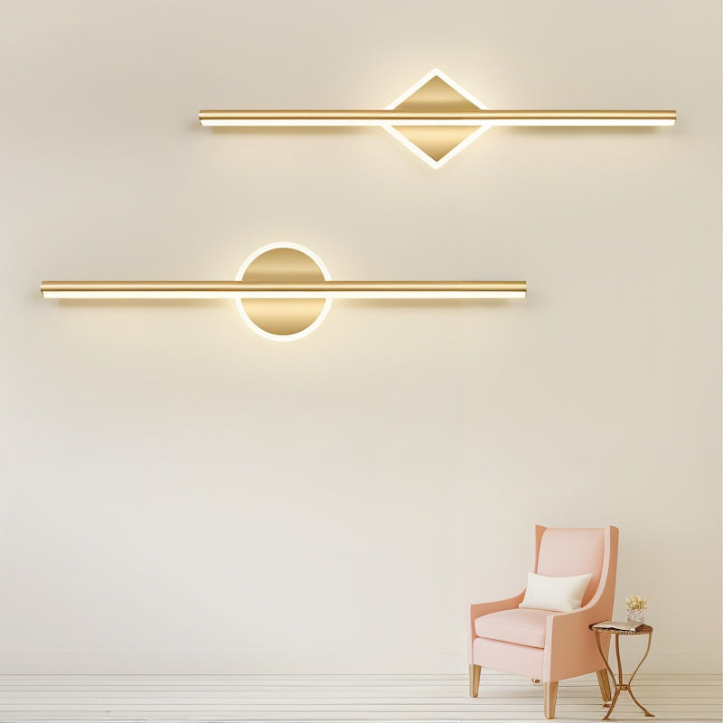 Chic LED Wall Lamp in Black/Gold