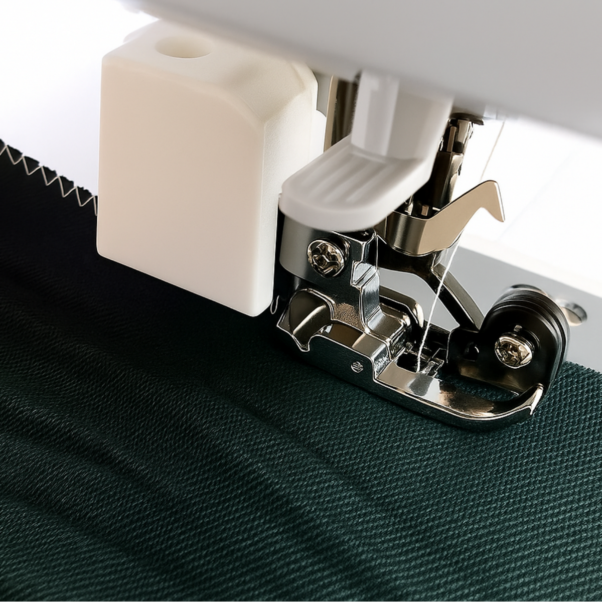 Professional Sewing and Cutting Combined in One Step