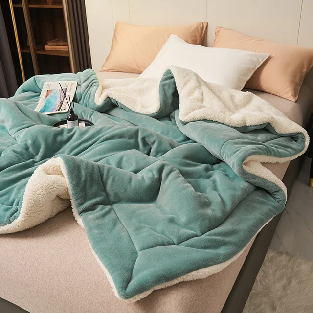Luxurious Warm Fleece Blanket