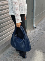 Elegant Women's Shoulder Bag Crafted from Premium Synthetic Leather with Roomy Interior | Perfect for Everyday and Office Use