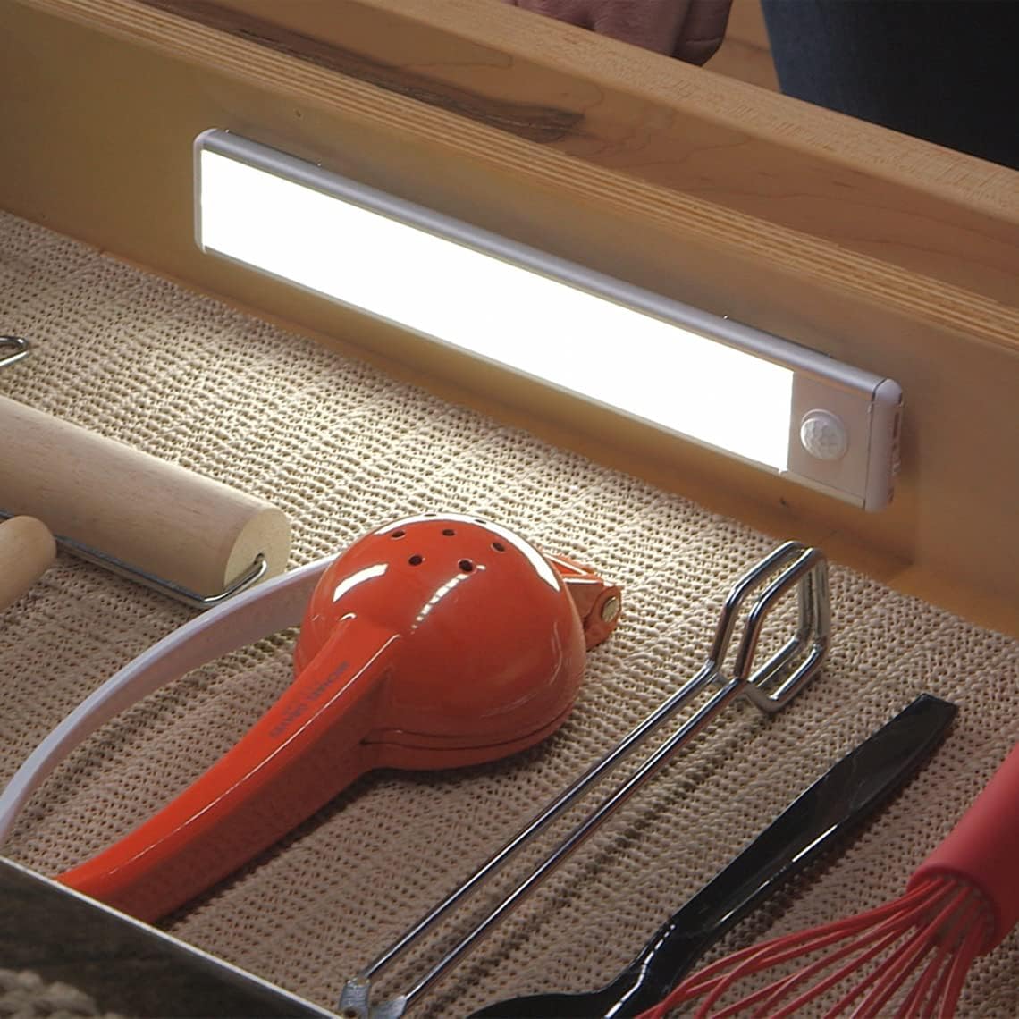 Wireless LED Spotlight - Dimmable with Adjustable Brightness