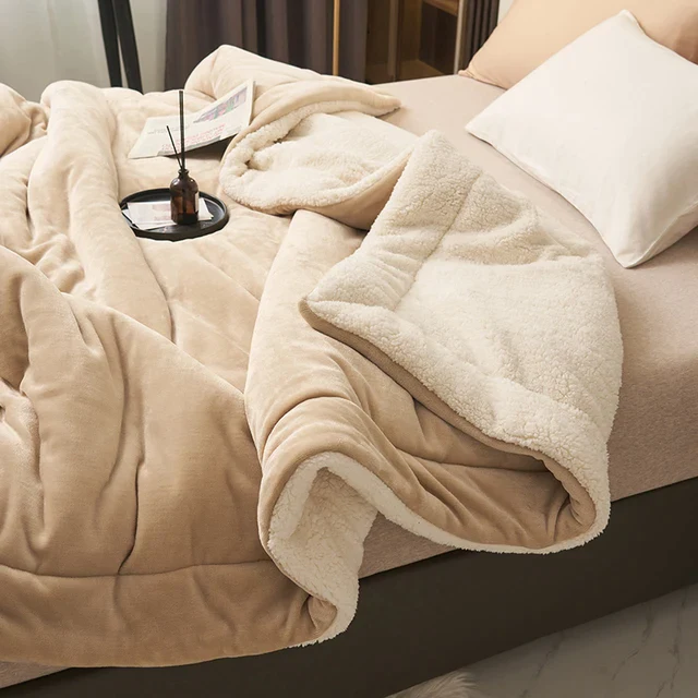 Luxurious Warm Fleece Blanket