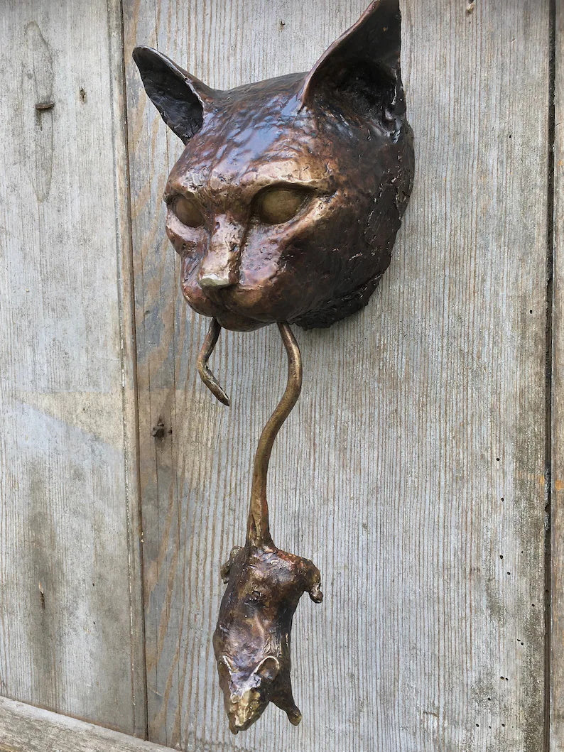 Bronze Cat Door Knocker with Mouse Pendant | Handmade Wall Decor for Cat Enthusiasts