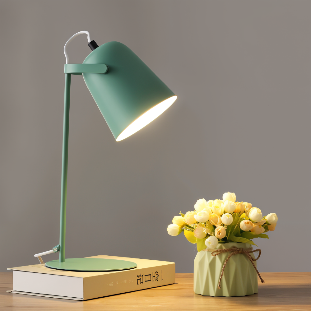 Contemporary Rotating Table Lamp – Gentle Illumination for Work and Relaxation