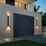 Modern Waterproof Black LED Outdoor Wall Light for Patios