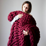 Handwoven Wool Blanket – Luxurious Softness and Nordic Elegance