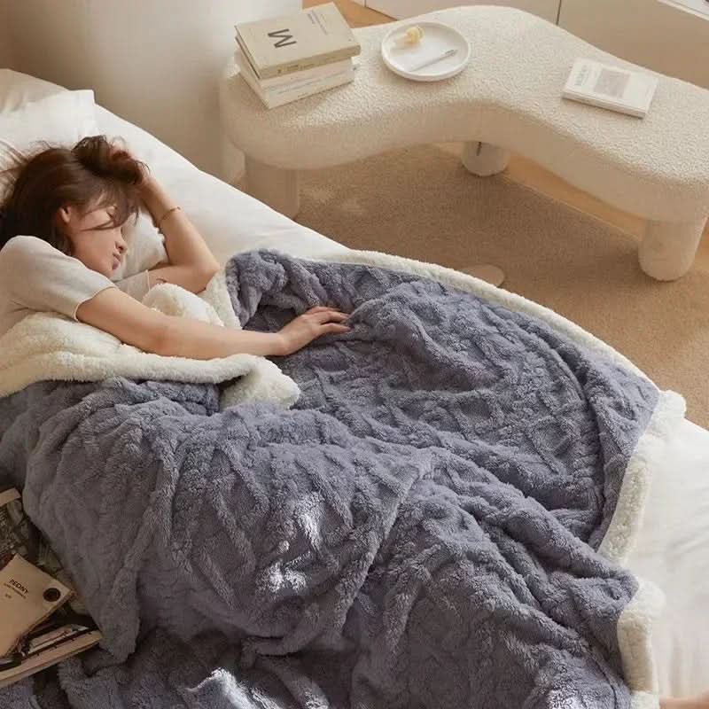 Fluffy Lambswool Blanket for Ultimate Warmth