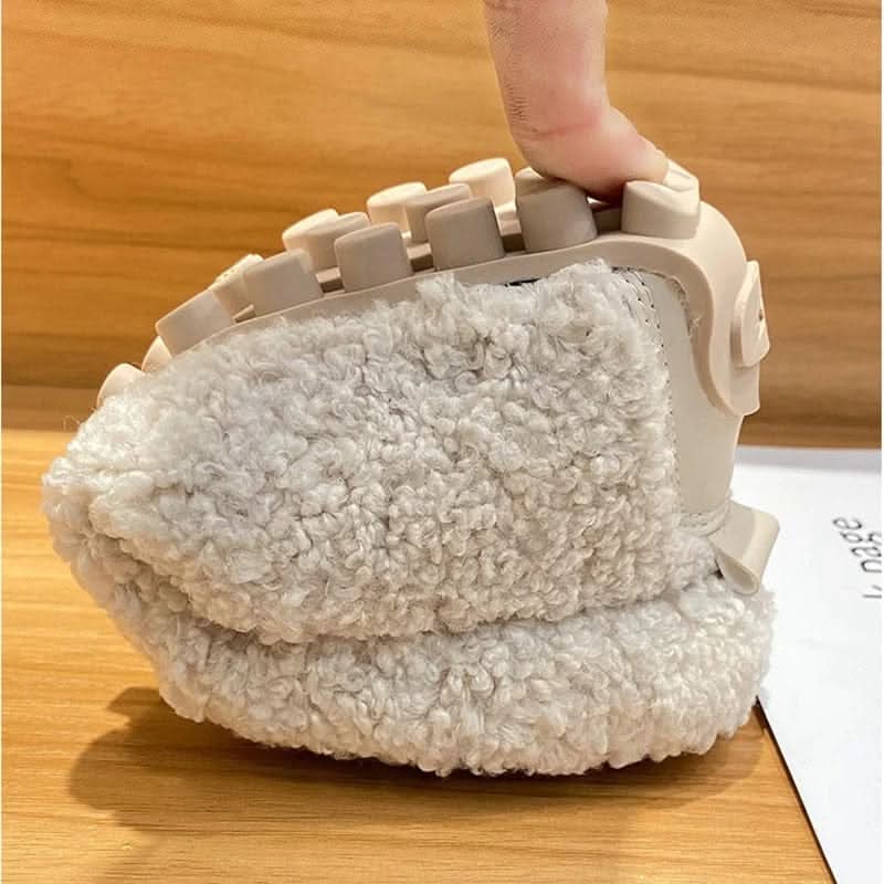 Elegant Winter Slippers for Warmth and Comfort