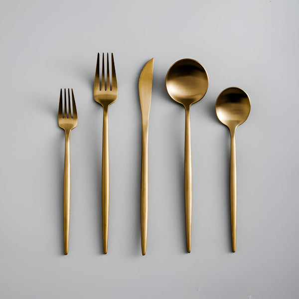 Minimalist Stainless Steel Flatware Set for Dining