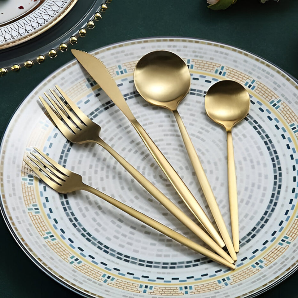 Minimalist Stainless Steel Flatware Set for Dining