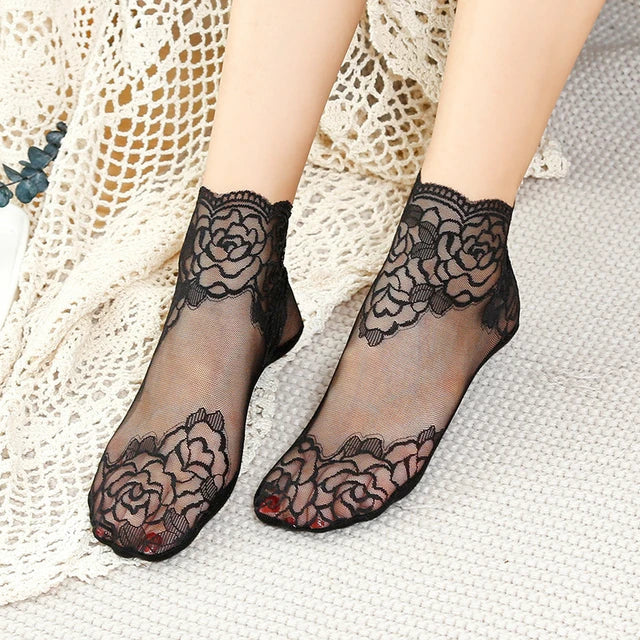 50% Off | Invisible Lace Socks (Set of 4 Colors)