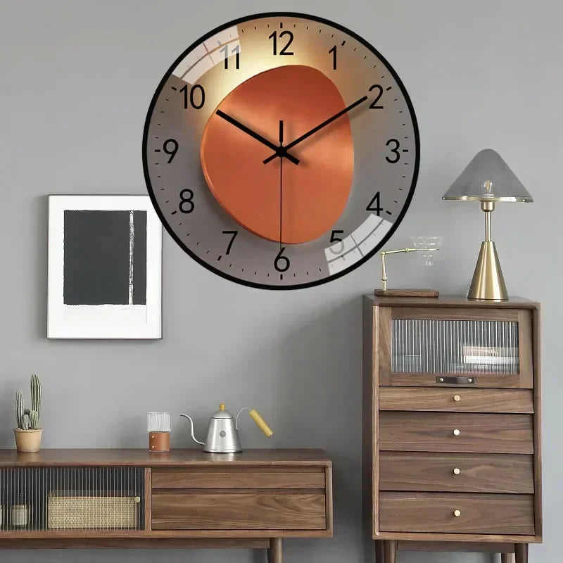 20 cm Silent Wall Clock with Classic Design in Plastic and Glass – Elegant and Easy to Read for Any Room
