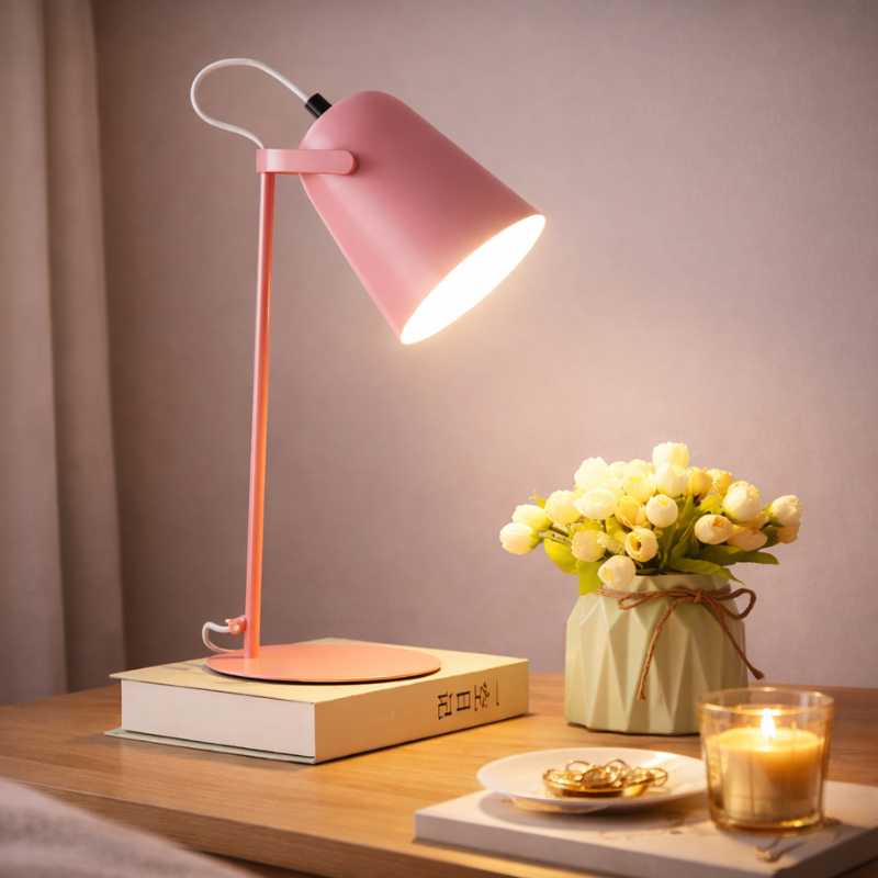 Contemporary Rotating Table Lamp – Gentle Illumination for Work and Relaxation