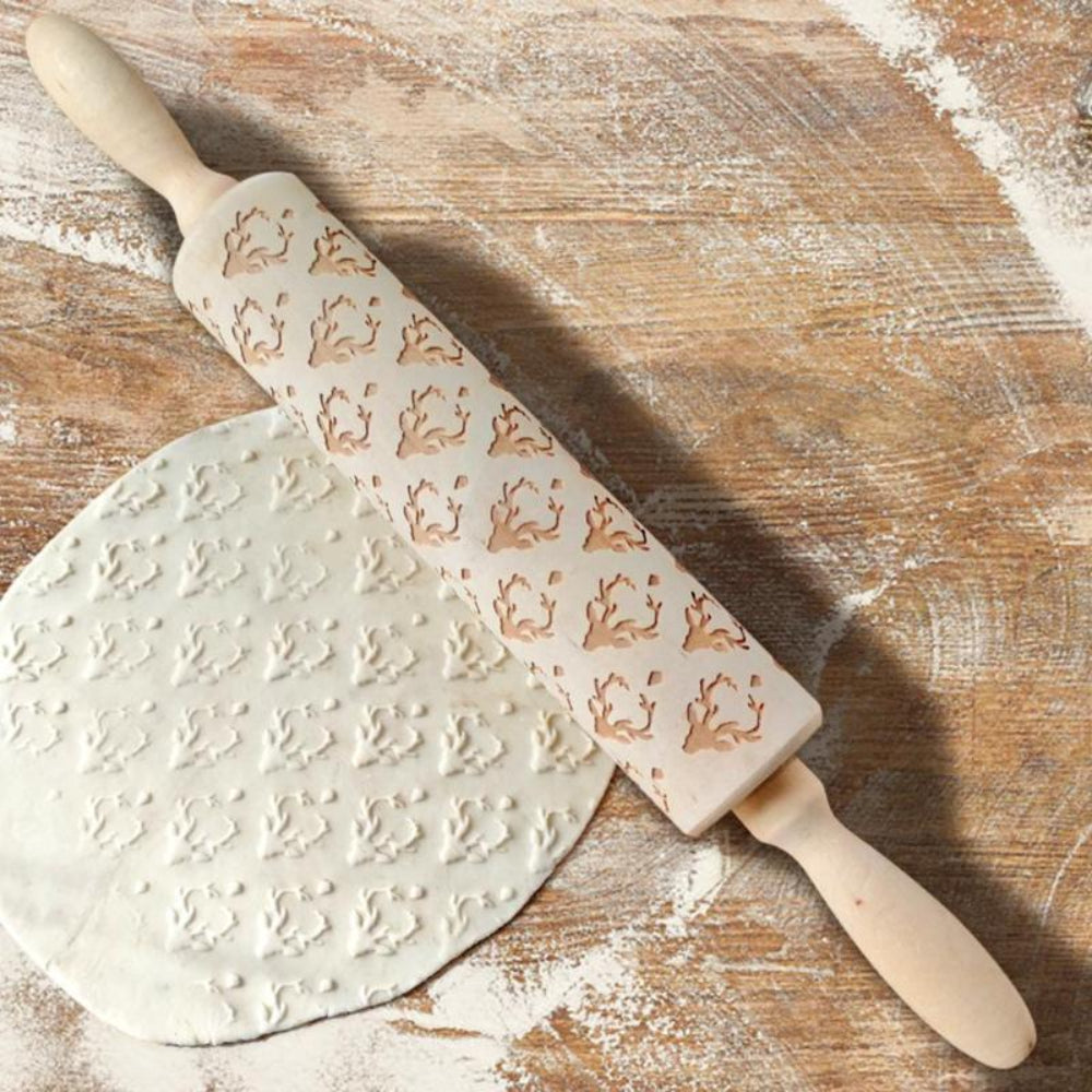 Engraved Rolling Pin for Christmas Cookie Baking