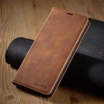 Magnetic Leather Pouch: Stylish Protection Case