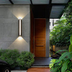 Modern Waterproof Black LED Outdoor Wall Light for Patios