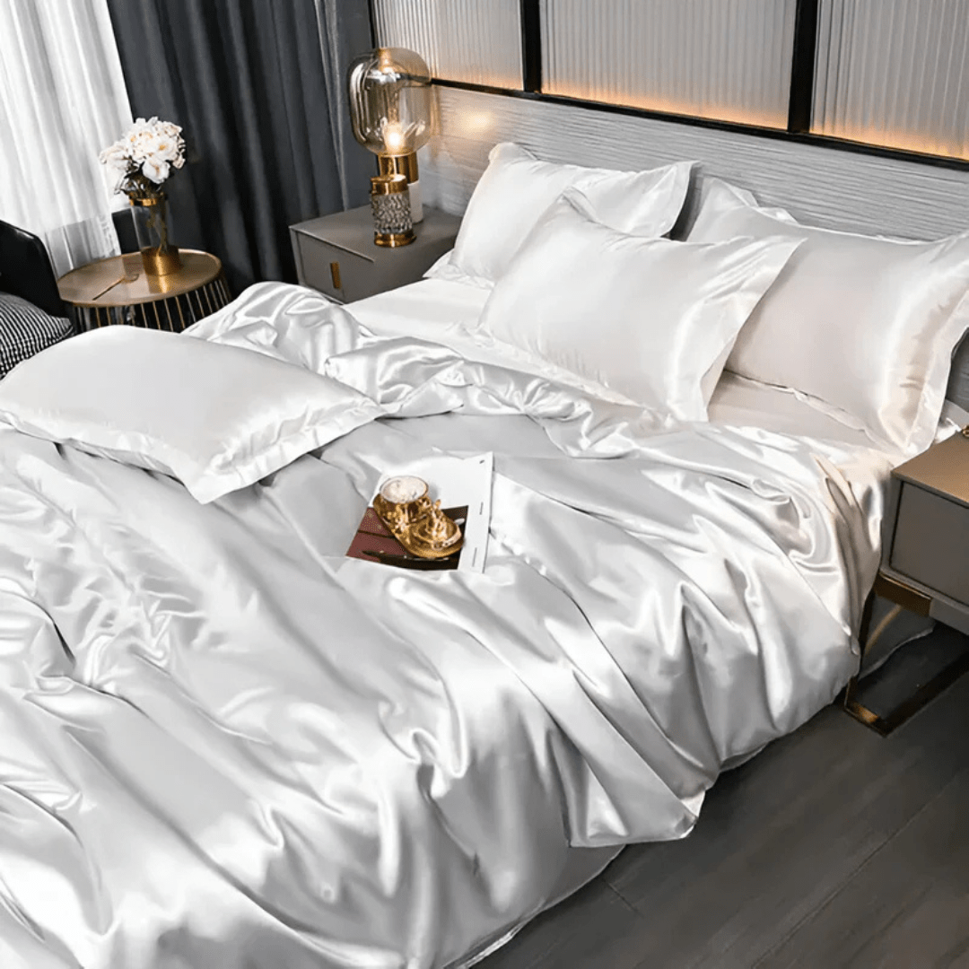 Luxurious Silk Bedding Set for Ultimate Comfort