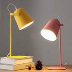 Contemporary Rotating Table Lamp – Gentle Illumination for Work and Relaxation