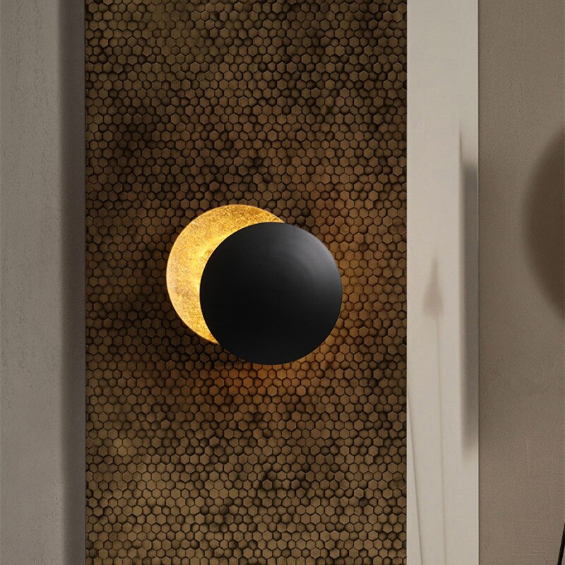 Modern LED Wall Light, White, Ideal for Living Room