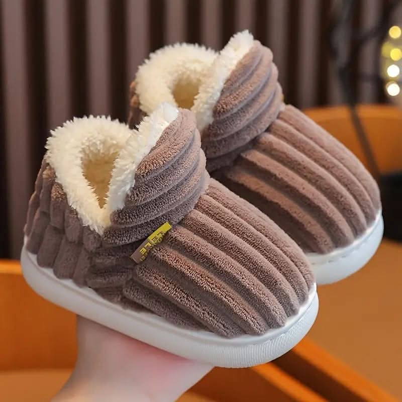 Thermal Slippers for Warmth and Comfort in Winter