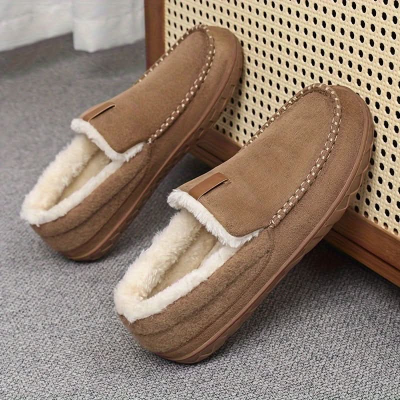 Warm Men's Loafers Crafted from Synthetic Wool