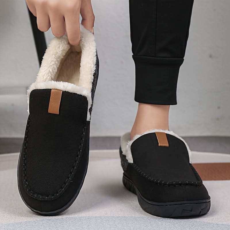 Warm Men's Loafers Crafted from Synthetic Wool