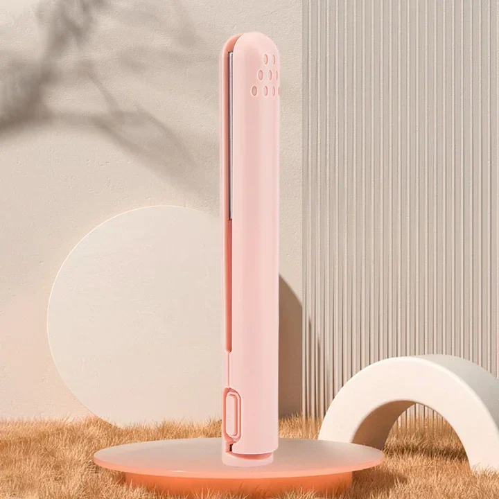 Mini Flat Iron – Effortless Curls Anytime, Anywhere