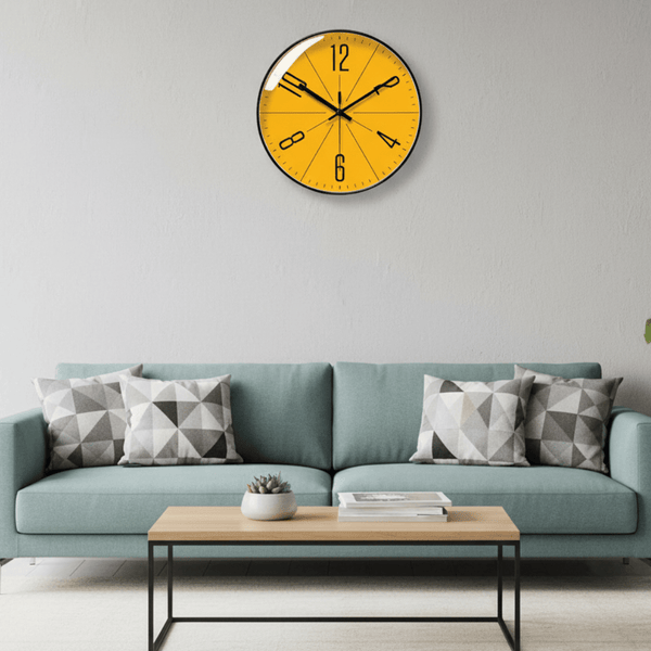 Black Wall Clock in Nordic Style – Precise and Stylish for Any Home