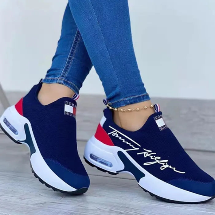 Lightweight Women's Orthopedic Sneakers with Breathable Mesh | Comfortable Shoes for Daily Wear and Leisure