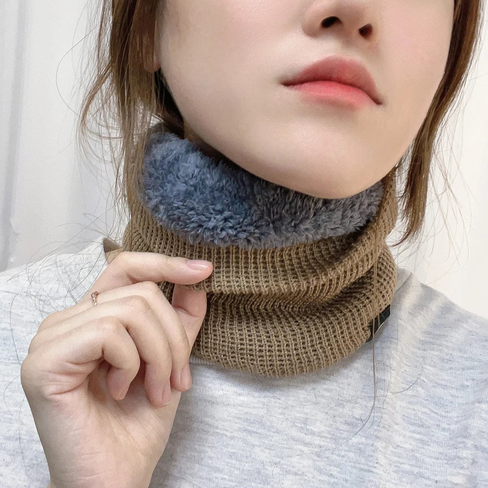 Fleece Neck Warmer – Shield Against Cold and Wind