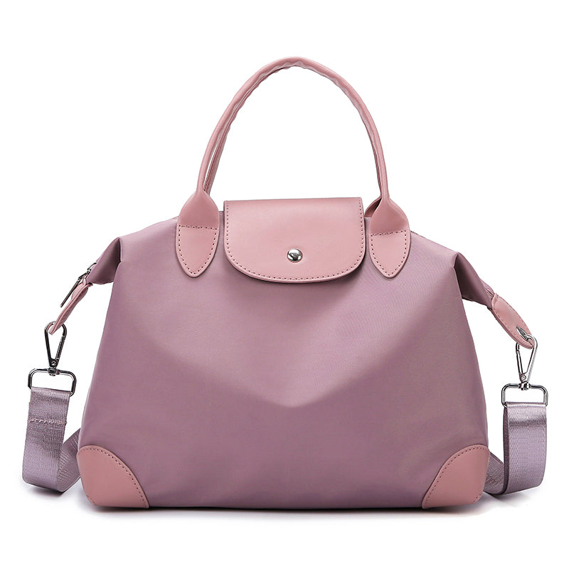 Elegant Tote: Stylish and Functional Shoulder Bag