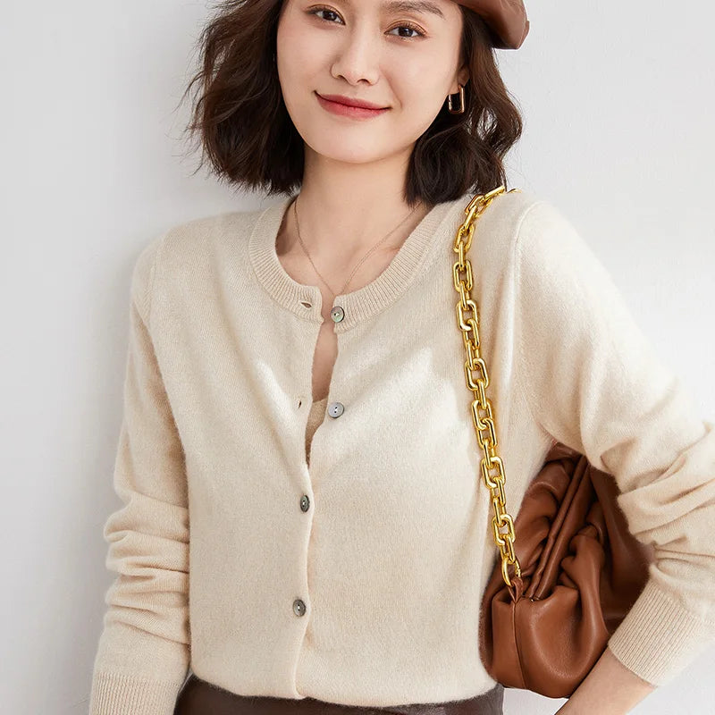 Soft Knit Cashmere Cardigan for Spring and Autumn