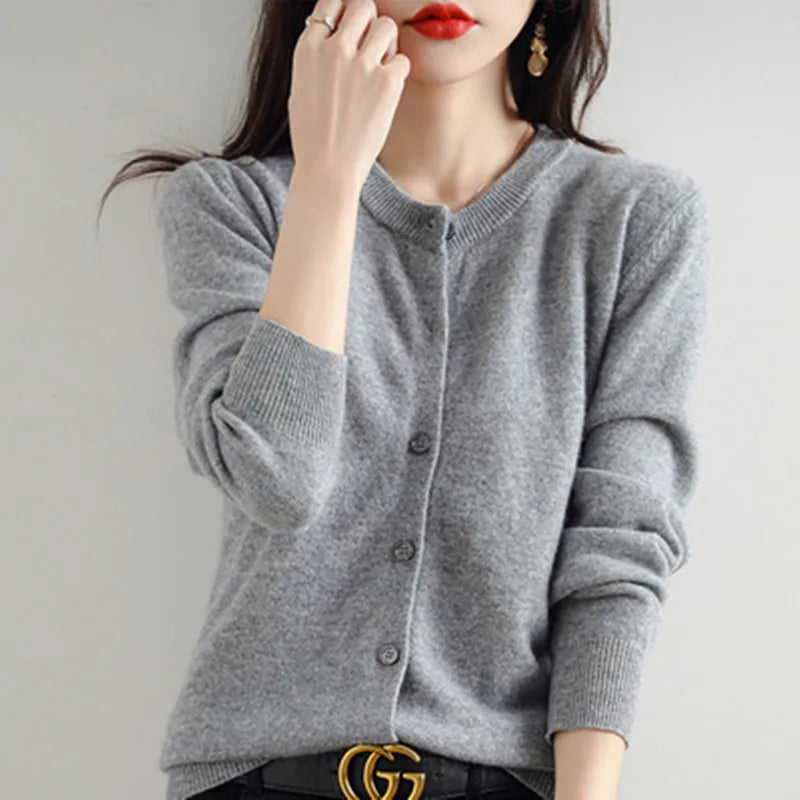 Soft Knit Cashmere Cardigan for Spring and Autumn