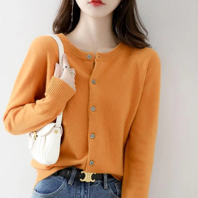 Soft Knit Cashmere Cardigan for Spring and Autumn