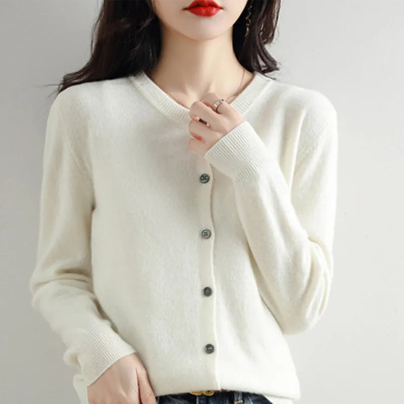 Soft Knit Cashmere Cardigan for Spring and Autumn