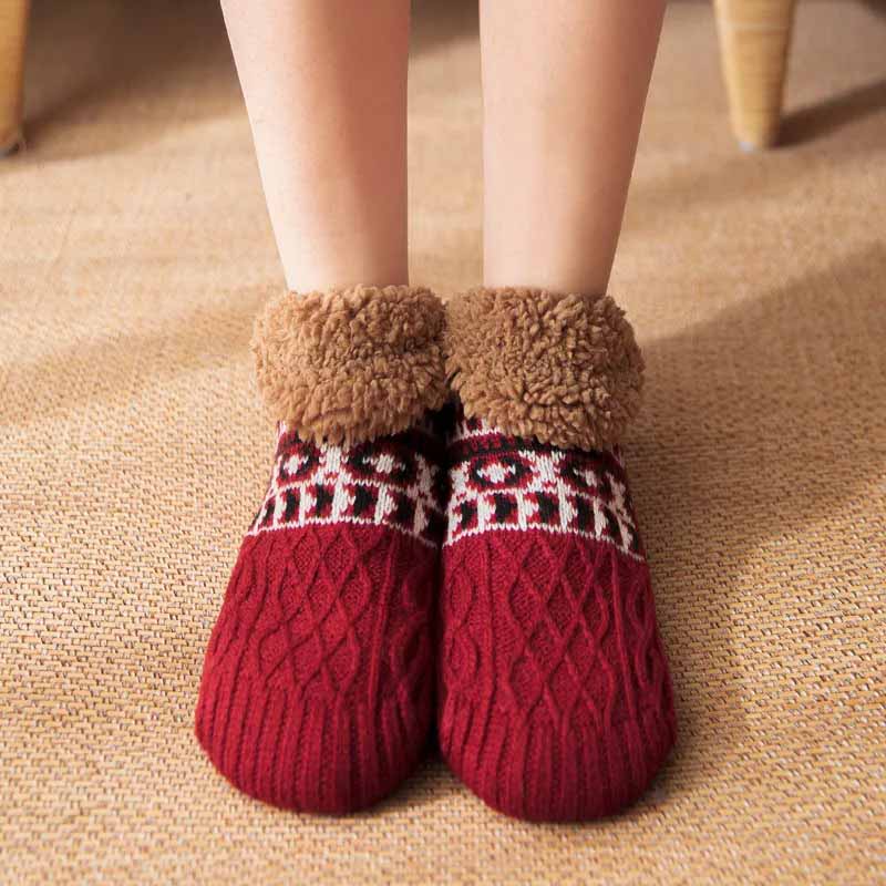 Non-Slip Cozy Grip Socks for Warm Feet